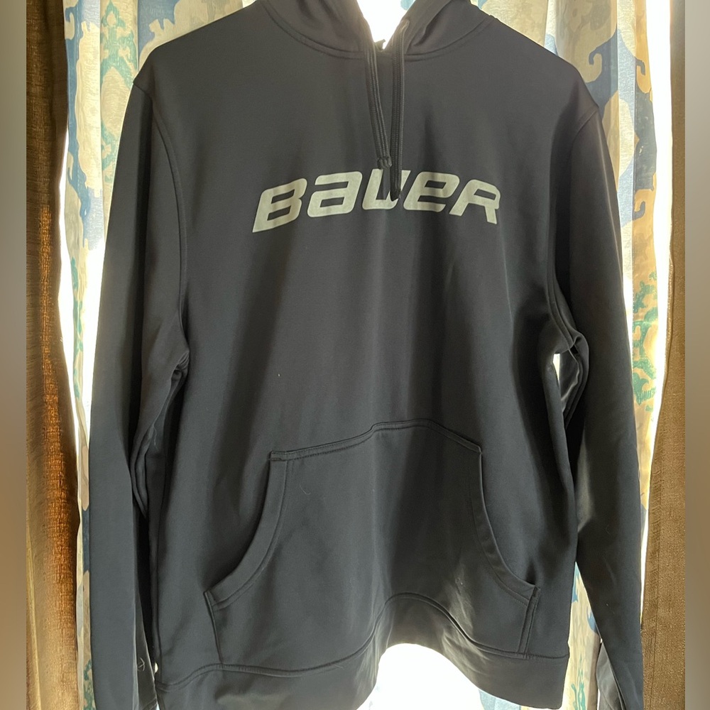Men’s bauer hockey hoodie size medium